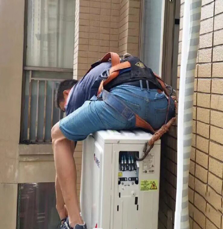 察哈尔右翼后空调移机